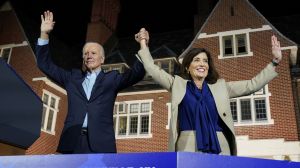 Joe Biden and Donald Trump are campaigning for the midterm elections; Twitter employees may return to work; a sports better wins $75 million.